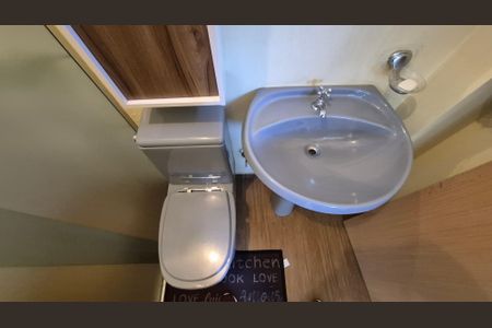 Apartamento à venda com 140m², 4 quartos e 2 vagasBanheiro de Serviço