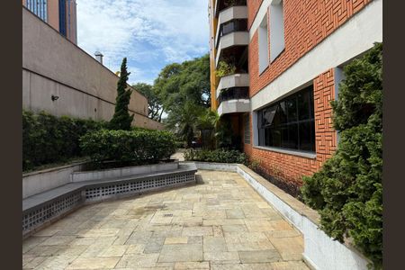 Apartamento à venda com 140m², 4 quartos e 2 vagasÁrea externa