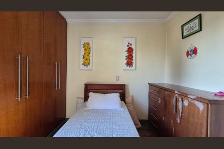 Apartamento à venda com 140m², 4 quartos e 2 vagasQuarto 2