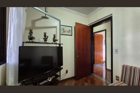 Apartamento à venda com 140m², 4 quartos e 2 vagasQuarto 3
