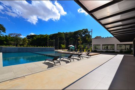 Casa de condomínio para alugar com 358m², 4 quartos e 4 vagasÁrea comum - Piscina