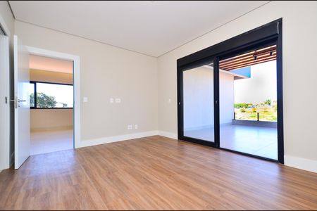Casa de condomínio para alugar com 358m², 4 quartos e 4 vagasSemi Suíte 2