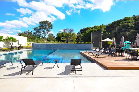 Casa de condomínio para alugar com 358m², 4 quartos e 4 vagasÁrea comum - Piscina