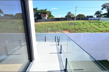 Casa de condomínio para alugar com 358m², 4 quartos e 4 vagasSuíte Master Varanda