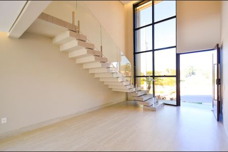 Casa de condomínio para alugar com 358m², 4 quartos e 4 vagasSala de Estar