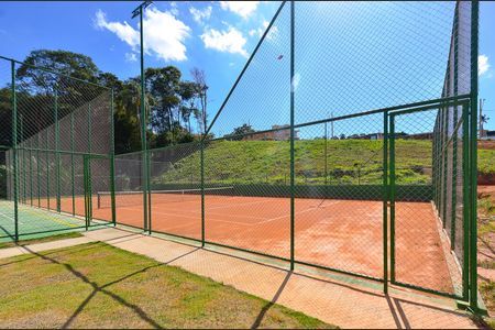 Casa de condomínio para alugar com 358m², 4 quartos e 4 vagasÁrea comum - Quadra de Tênis