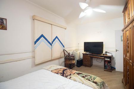 Casa para alugar com 320m², 5 quartos e 6 vagasQuarto 2