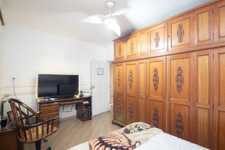 Casa para alugar com 320m², 5 quartos e 6 vagasQuarto 2