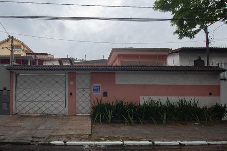 Casa para alugar com 320m², 5 quartos e 6 vagasFachada / Placa