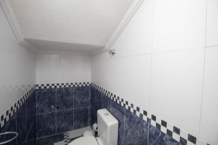 Casa para alugar com 320m², 5 quartos e 6 vagasLavabo