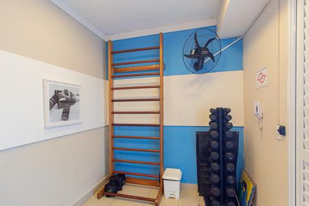 Apartamento para alugar com 41m², 2 quartos e 1 vaga Apartamento para alugar com 41m², 2 quartos e 1 vagaÁrea comum - Academia