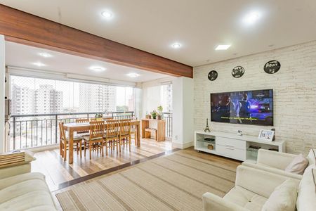 Apartamento à venda com 86m², 2 quartos e 2 vagasSala