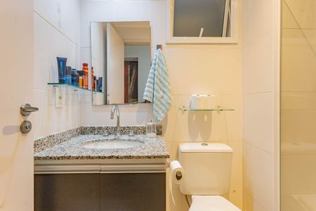 Apartamento à venda com 86m², 2 quartos e 2 vagasBanheiro Social