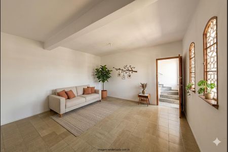 Casa à venda com 5 quartos, 260m² em Vila Indiana, São Paulo