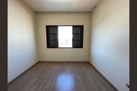 Casa à venda com 243m², 3 quartos e 7 vagasQuarto 3