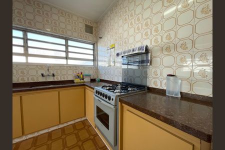 Casa à venda com 243m², 3 quartos e 7 vagasCozinha