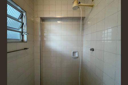 Casa à venda com 243m², 3 quartos e 7 vagasBanheiro Social 2