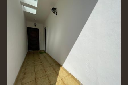 Casa à venda com 243m², 3 quartos e 7 vagasEntrada