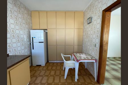 Casa à venda com 243m², 3 quartos e 7 vagasCozinha