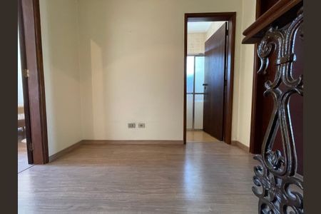 Casa à venda com 243m², 3 quartos e 7 vagasHall quartos