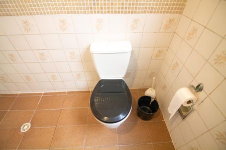 Casa à venda com 384m², 2 quartos e 3 vagasBanheiro