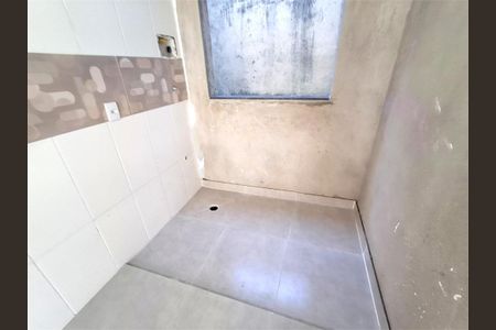 Apartamento à venda com 2 quartos, 36m² em São Lucas, São Paulo