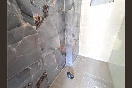 Apartamento à venda com 2 quartos, 40m² em São Lucas, São Paulo