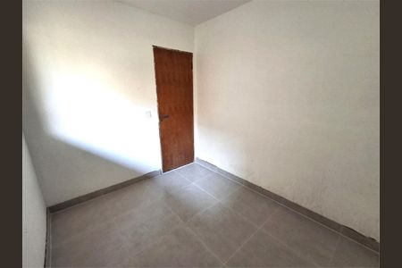 Apartamento à venda com 2 quartos, 38m² em São Lucas, São Paulo