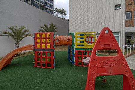 Apartamento à venda com 52m², 2 quartos e 1 vagaplay ground_4