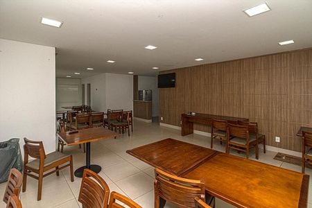 Apartamento à venda com 52m², 2 quartos e 1 vagasalão de festas_1