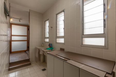 Apartamento à venda com 450m², 3 quartos e 5 vagasÁrea de Serviço