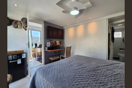 Apartamento à venda com 144m², 3 quartos e 2 vagasSuíte 2