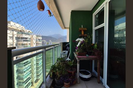 Apartamento à venda com 144m², 3 quartos e 2 vagasVaranda