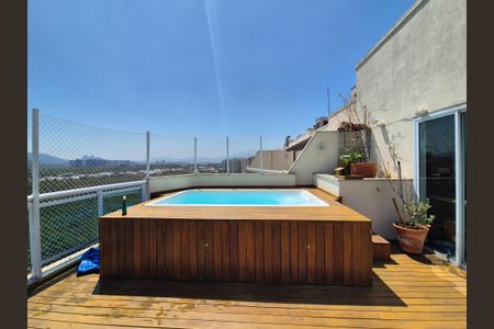 Apartamento à venda com 144m², 3 quartos e 2 vagasTerraço