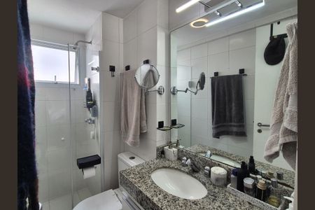 Apartamento à venda com 144m², 3 quartos e 2 vagasBanheiro da Suíte 2