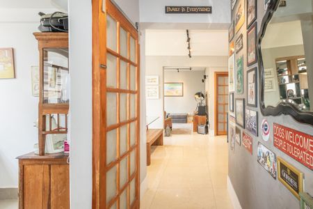 Corredor de apartamento à venda com 2 quartos, 97m² em Vila Nova Conceição, São Paulo