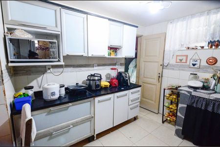 Apartamento à venda com 100m², 3 quartos e 1 vaga Apartamento à venda com 100m², 3 quartos e 1 vagaCozinha