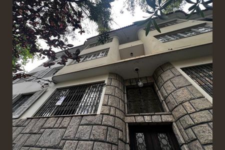 Apartamento à venda com 100m², 3 quartos e 1 vaga Apartamento à venda com 100m², 3 quartos e 1 vagaPlaca