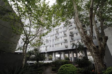 Apartamento para alugar com 68m², 2 quartos e 1 vagaFachada do Prédio