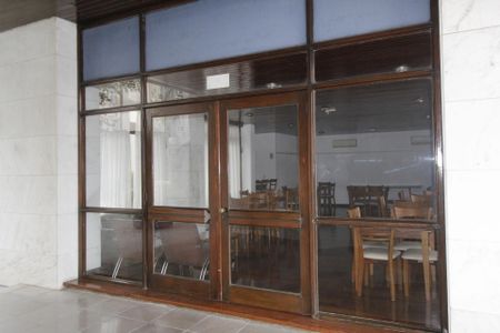 Apartamento para alugar com 68m², 2 quartos e 1 vagaÁrea comum - Salão de festas