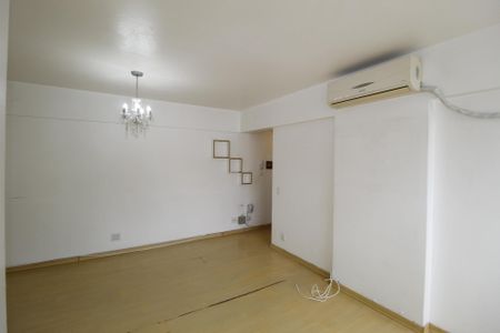 Sala de apartamento para alugar com 2 quartos, 68m² em Centro Histórico, Porto Alegre