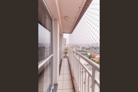 Apartamento à venda com 36m², 1 quarto e 1 vaga Apartamento à venda com 36m², 1 quarto e 1 vagaVaranda