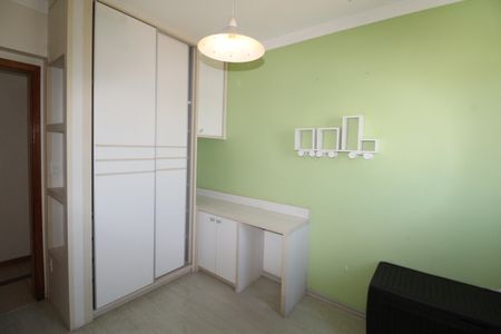 Apartamento para alugar com 107m², 3 quartos e 2 vagasQuarto 2