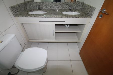 Apartamento para alugar com 107m², 3 quartos e 2 vagasBanheiro da Suíte