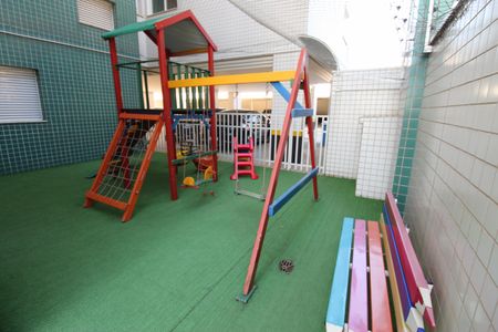 Apartamento para alugar com 107m², 3 quartos e 2 vagasÁrea comum - Playground