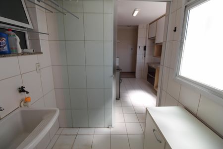 Apartamento para alugar com 107m², 3 quartos e 2 vagasÁrea de Serviço