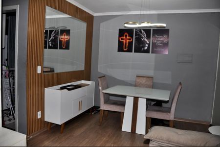 Apartamento à venda com 61m², 2 quartos e 1 vagaSala