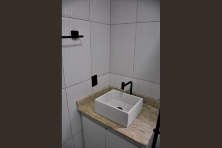 Apartamento à venda com 61m², 2 quartos e 1 vagaBanheiro Social