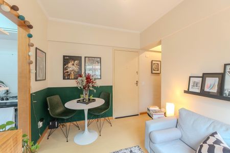 Sala de apartamento para alugar com 1 quarto, 38m² em Consolação, São Paulo