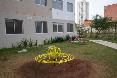Apartamento para alugar com 39m², 2 quartos e sem vaga Apartamento para alugar com 39m², 2 quartos e sem vagaÁrea comum - Playground